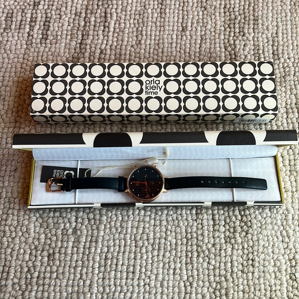 NWT Orla Kiely chrono watch. Navy